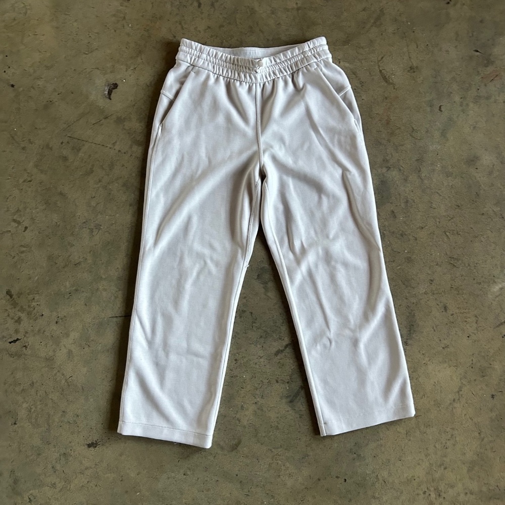 Lululemon Softstreme cropped pants